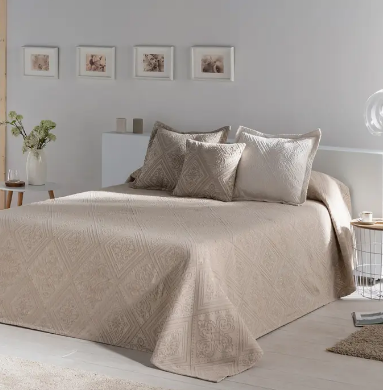 Bedspread BRIANCE  Sophistication made in Spain